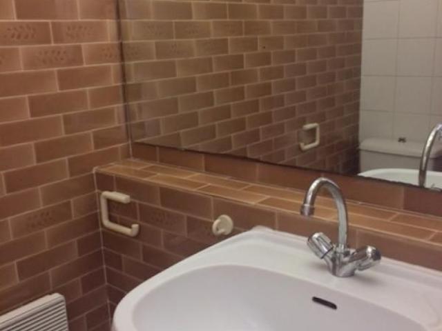Studio 17.85 m², kitchenette équipée, avec balcon