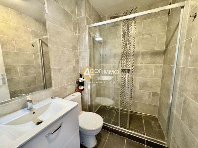 STUDIO 17 M2 HYERES LES PALMIERS