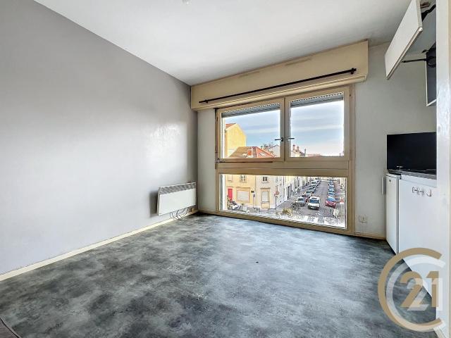 Studio 17 m²