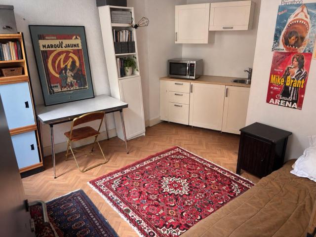 Studio 17 m² Rue Du Metal à Bruxelles