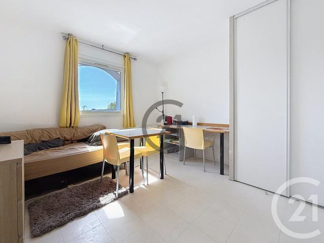 Studio 18 m²