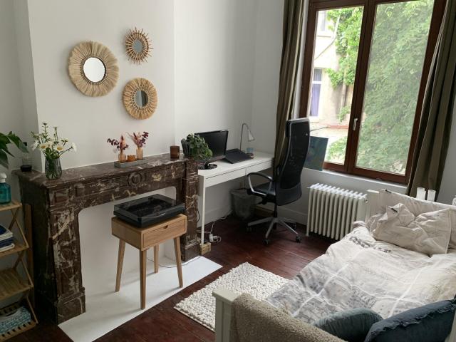 Studio 18 m² Rue de Spa à Bruxelles