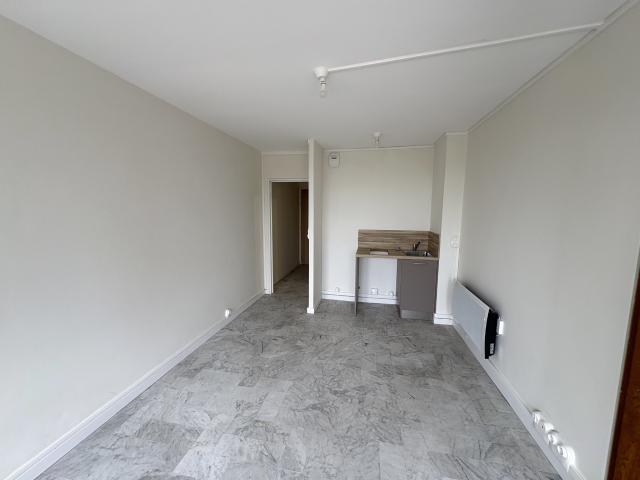 Studio 19,92 m2 1 pièce