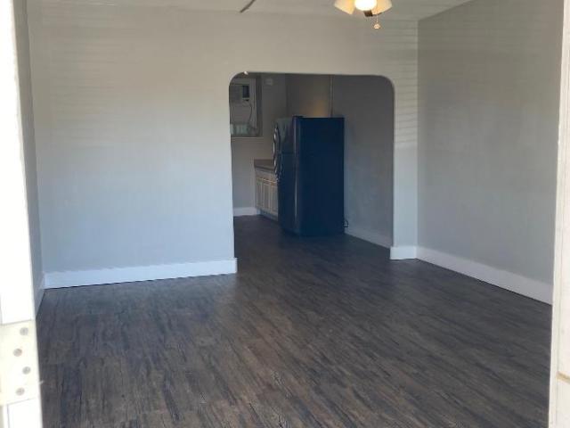 Studio, 1 bath, Apartment 1301 N Water Street