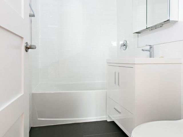 Studio, 1 bath, Apartment 1545 Bathurst Street