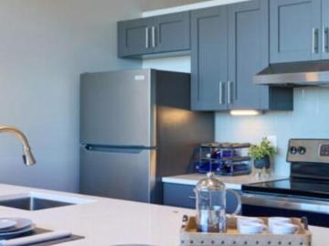 Studio, 1 bath, Apartment 1 Upper Falls Rd
