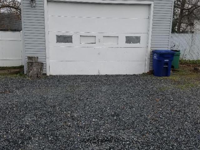 Studio, 1 bath, Single Family 711 Bridgeboro St