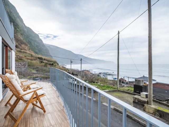 Studio 1 North Shore Madeira