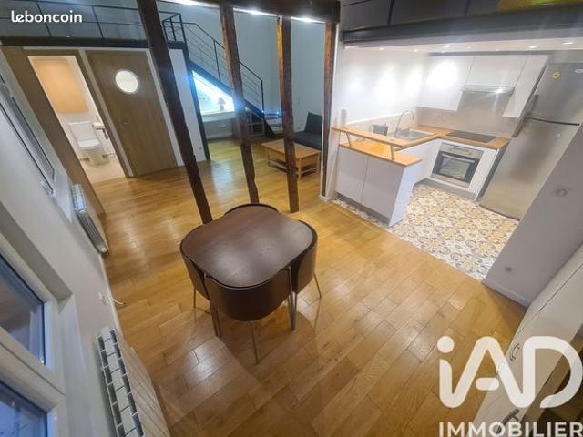 Studio 1 pièce 40 m²