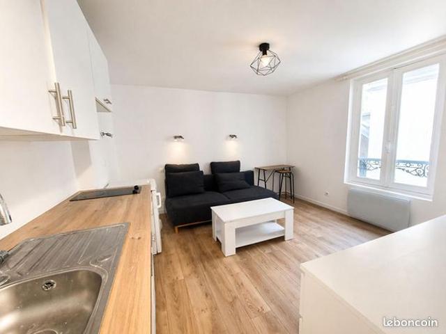 Studio 1 pièce 15 m²
