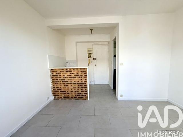 Studio 1 pièce 15 m²