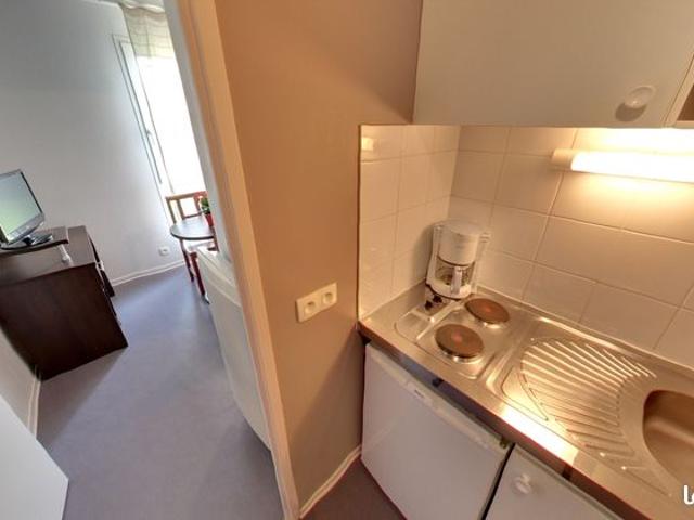 Studio 1 pièce 18 m²