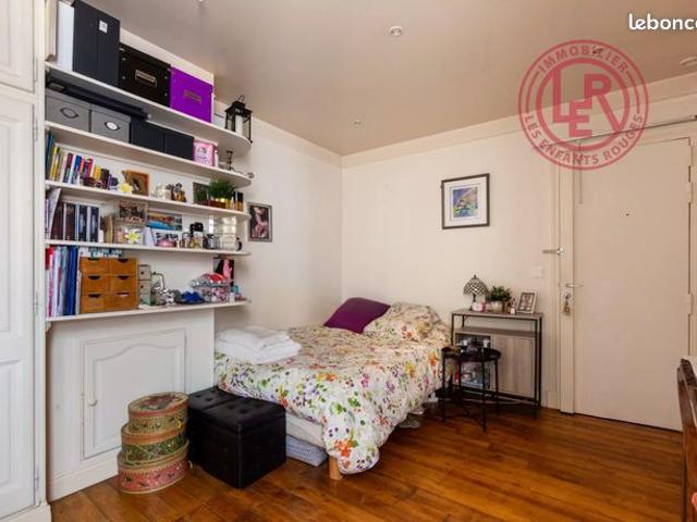 Studio 1 pièce 18 m²