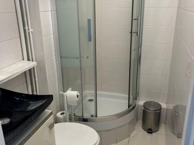 Studio 1 pièce 18 m²