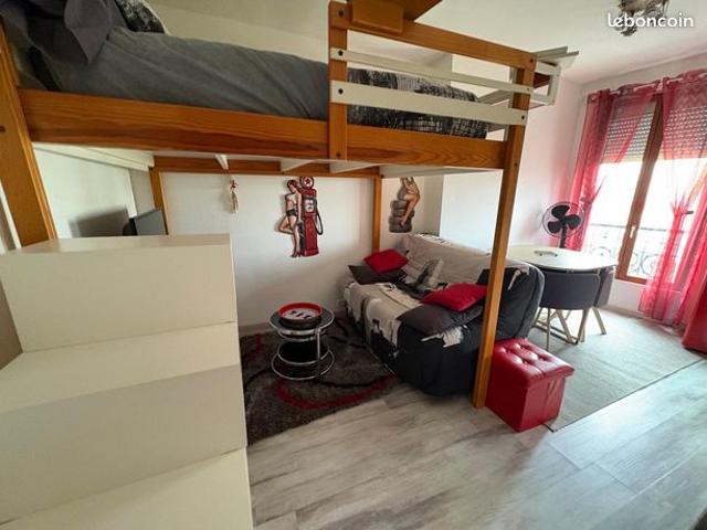 Studio 1 pièce 18 m²