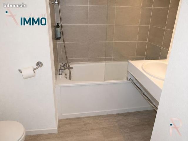 Studio 1 pièce 18 m²
