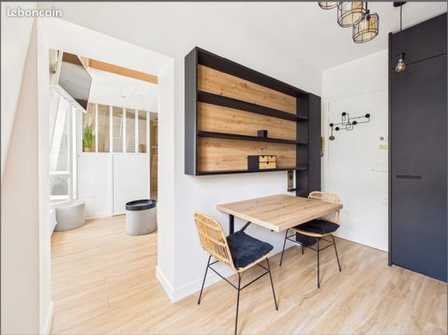 Studio 1 pièce 19 m²