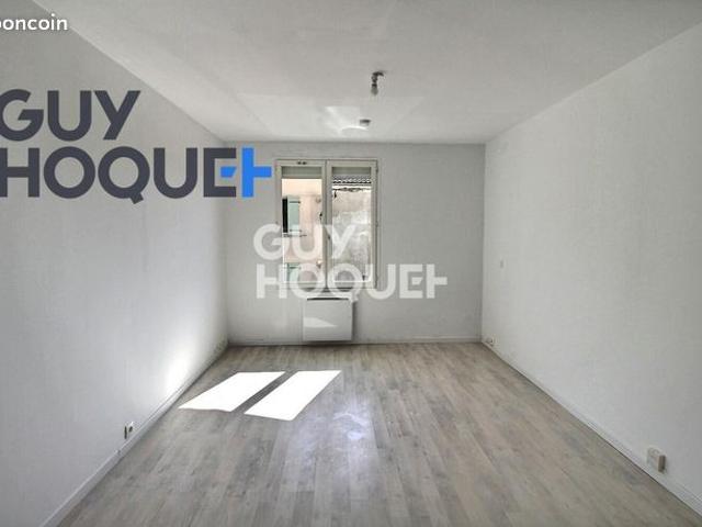Studio 1 pièce 23 m²