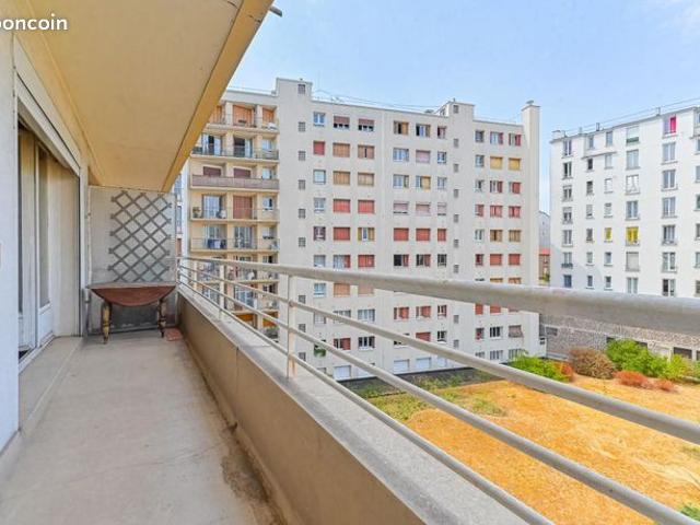 Studio 1 pièce 23 m²