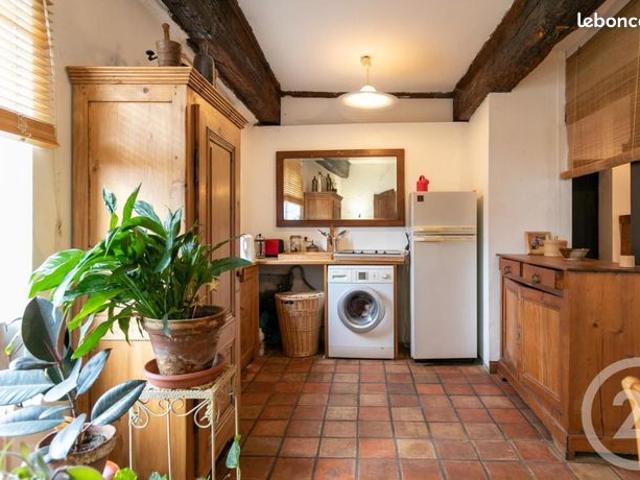 Studio 1 pièce 23 m²