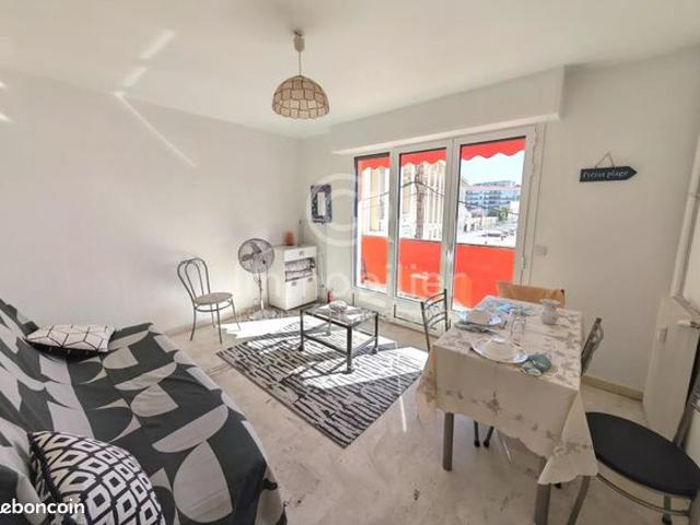 Studio 1 pièce 23 m²