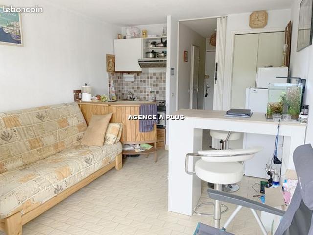 Studio 1 pièce 20 m²