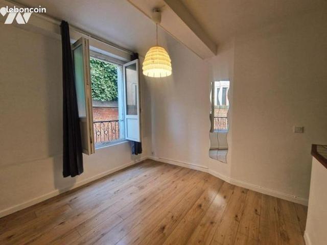 Studio 1 pièce 21 m²