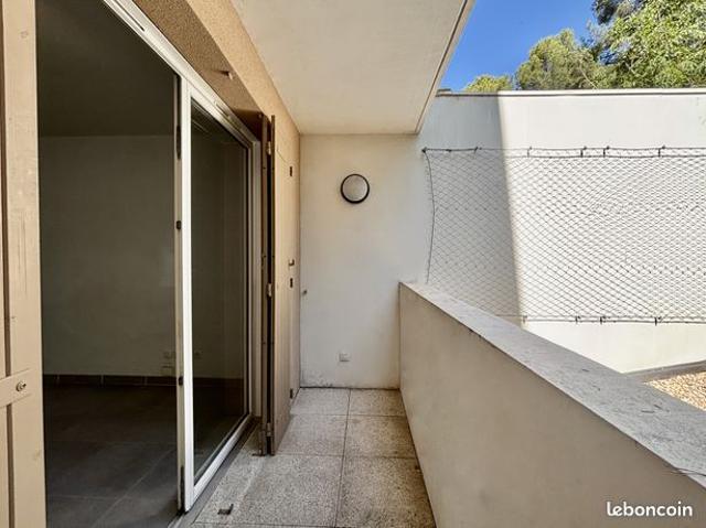 Studio 1 pièce 21 m²