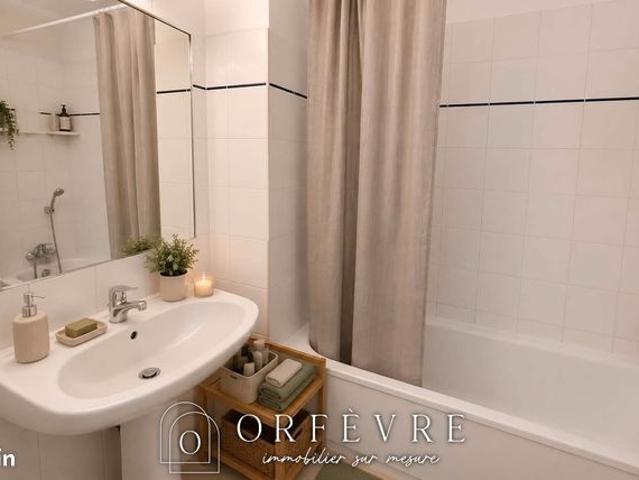 Studio 1 pièce 21 m²