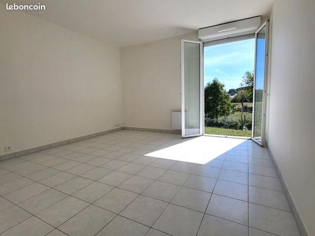 Studio 1 pièce 22 m²