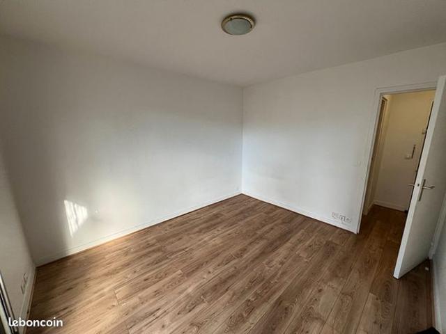 Studio 1 pièce 22 m²