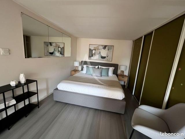Studio 1 pièce 27 m²