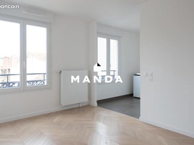 Studio 1 pièce 27 m²