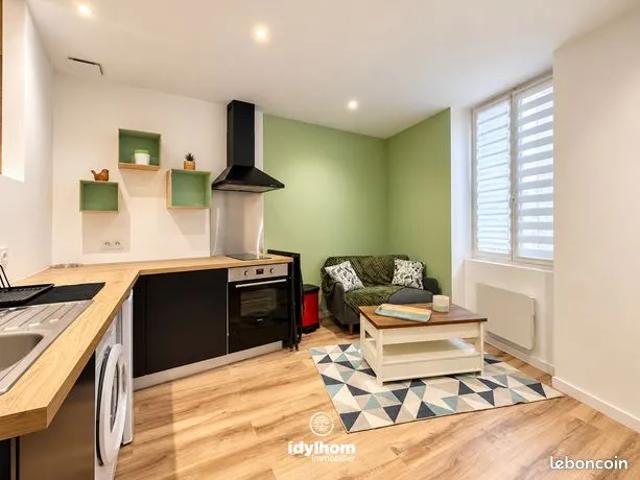 Studio 1 pièce 24 m²