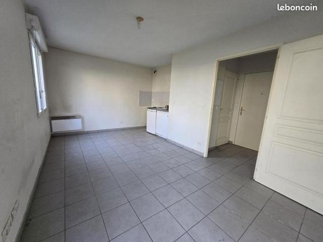 Studio 1 pièce 24 m²