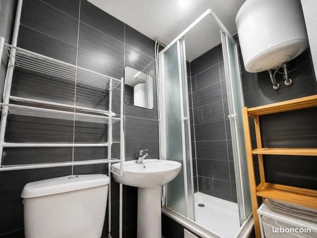 Studio 1 pièce 24 m²