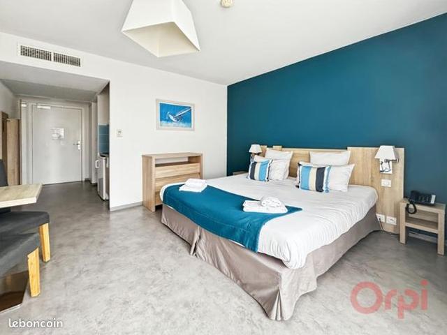 Studio 1 pièce 24 m²