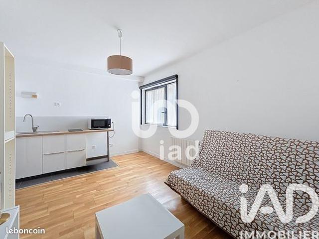 Studio 1 pièce 24 m²