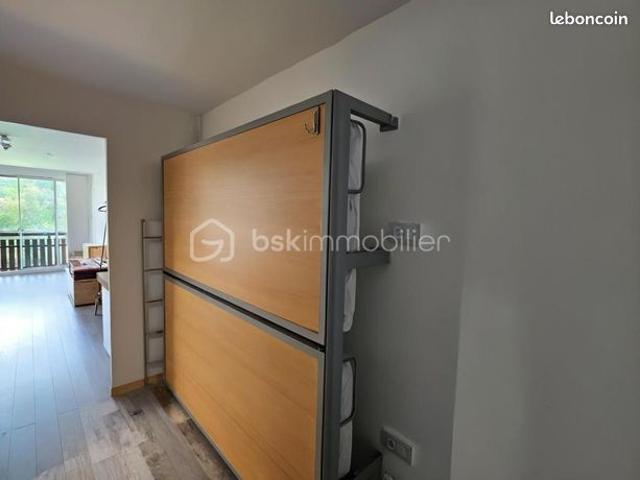 Studio 1 pièce 25 m²