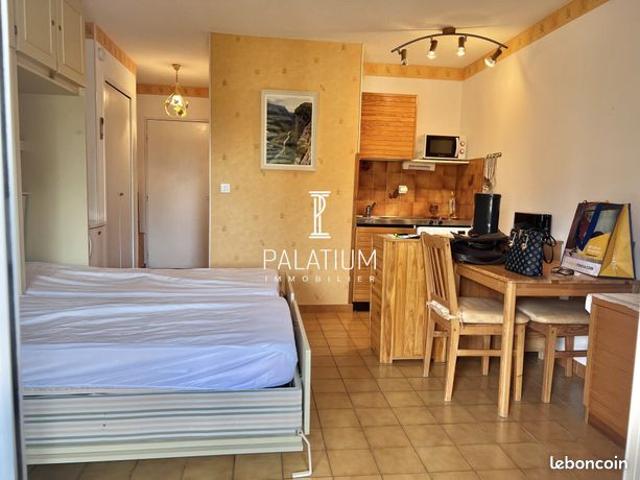 Studio 1 pièce 25 m²