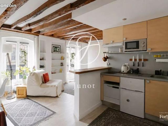 Studio 1 pièce 25 m²
