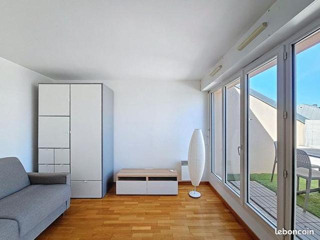 Studio 1 pièce 25 m²