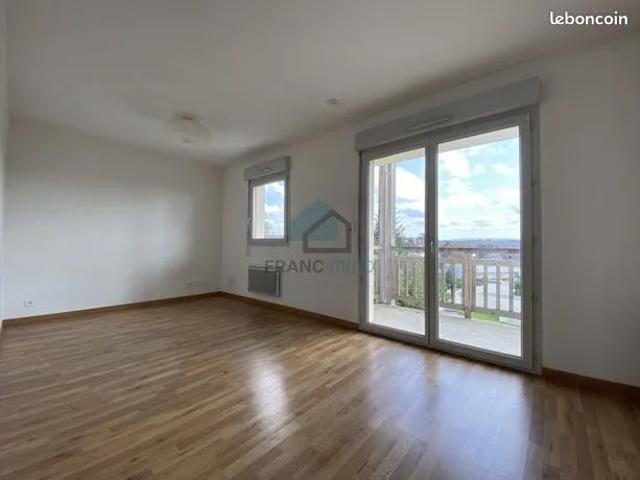 Studio 1 pièce 26 m²