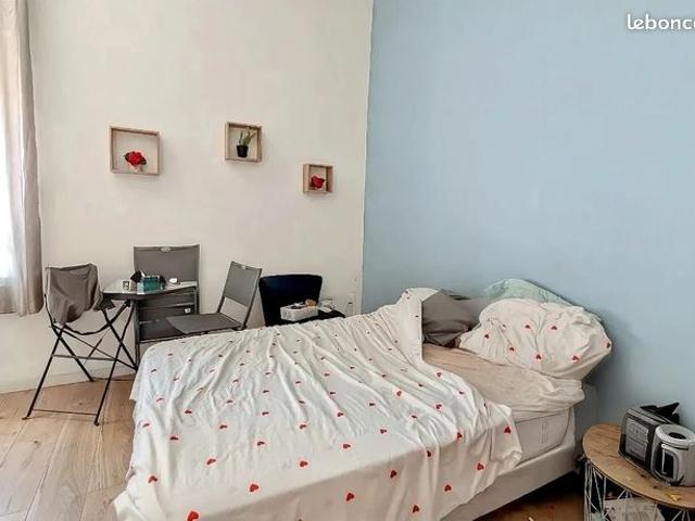 Studio 1 pièce 26 m²