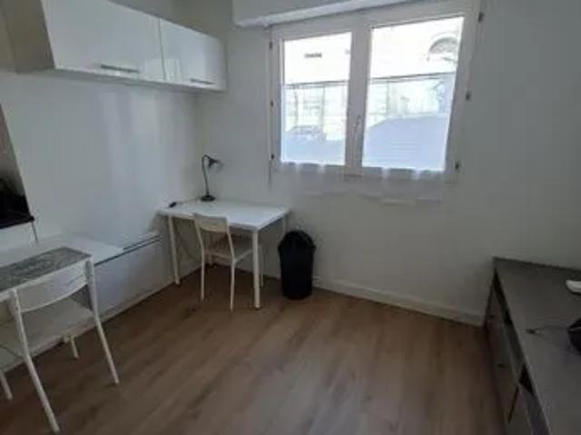 Studio 1 pièce 26 m²