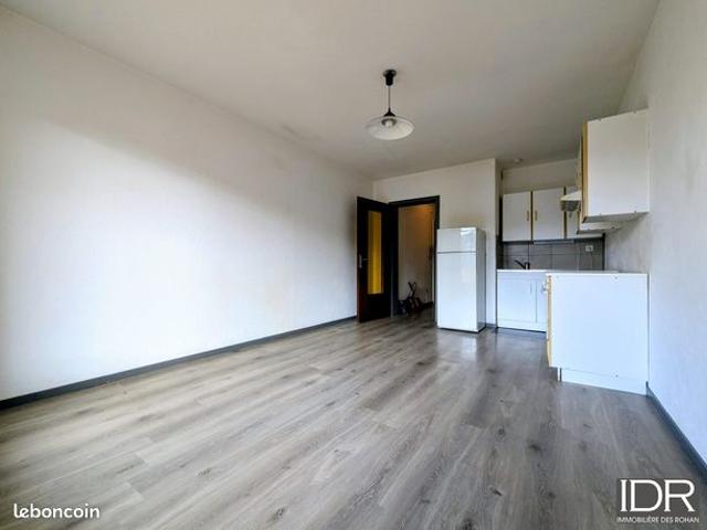 Studio 1 pièce 26 m²