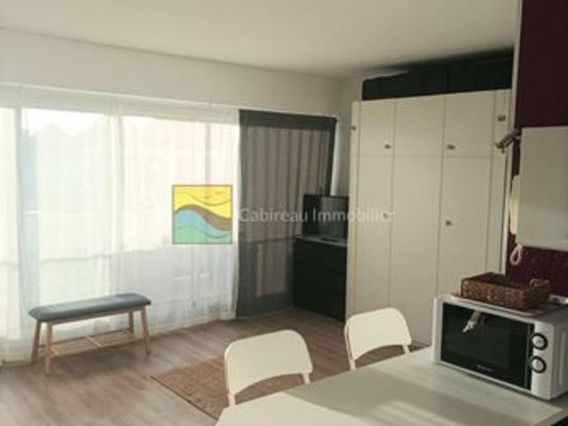 Studio 1 pièce 26 m²