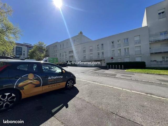 Studio 1 pièce 26 m²