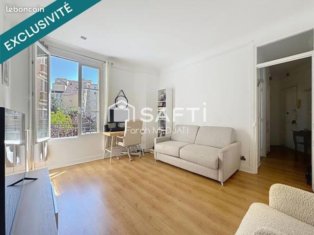 Studio 1 pièce 28 m²