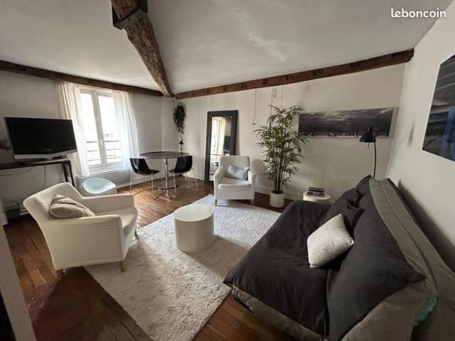 Studio 1 pièce 29 m²